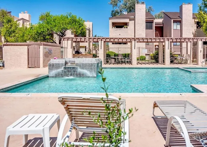Holiday home Stylish 1bd In Of Old Town Heated Hottub